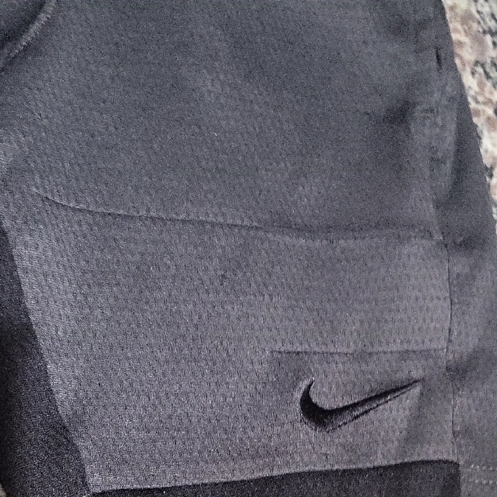 Nike Black Athletic Shorts Lightweight Elastic Waist